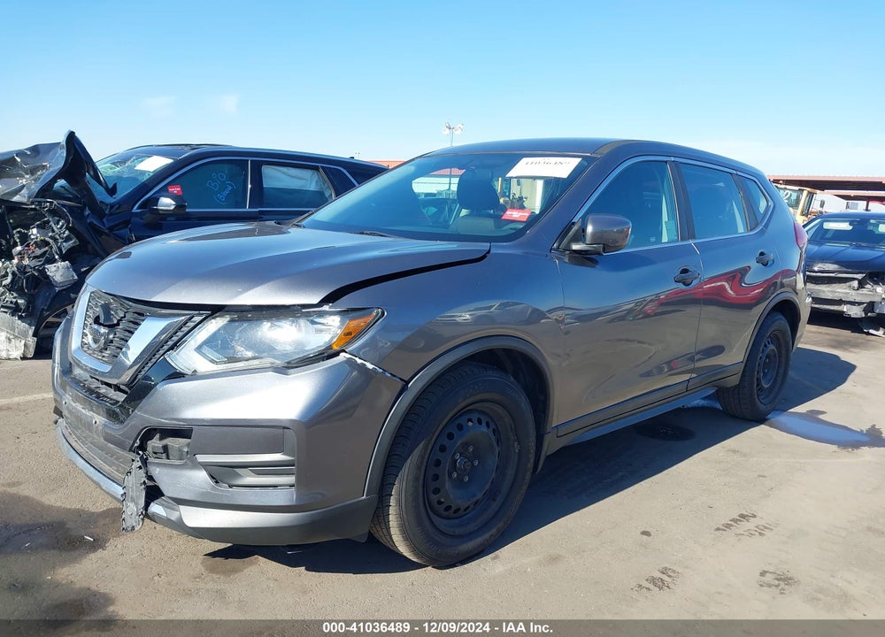 2017 NISSAN ROGUE S VIN: 5N1AT2MT3HC743429