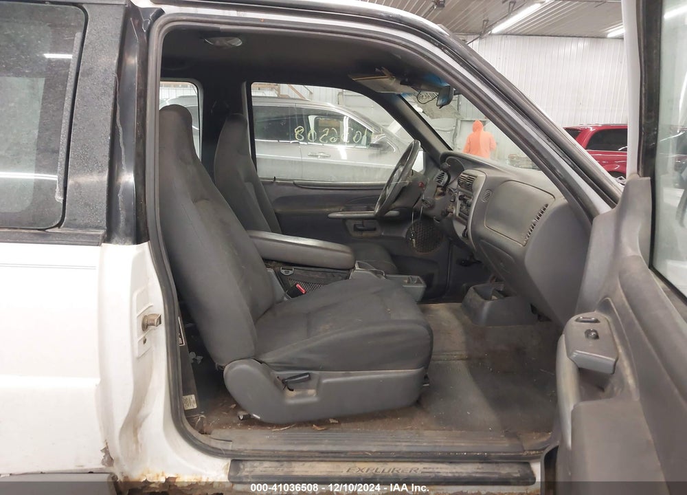 2002 FORD EXPLORER SPORT VIN: 1FMZU70E72UC30772