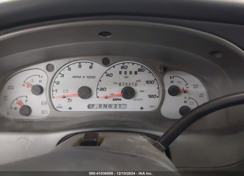2002 FORD EXPLORER SPORT VIN: 1FMZU70E72UC30772