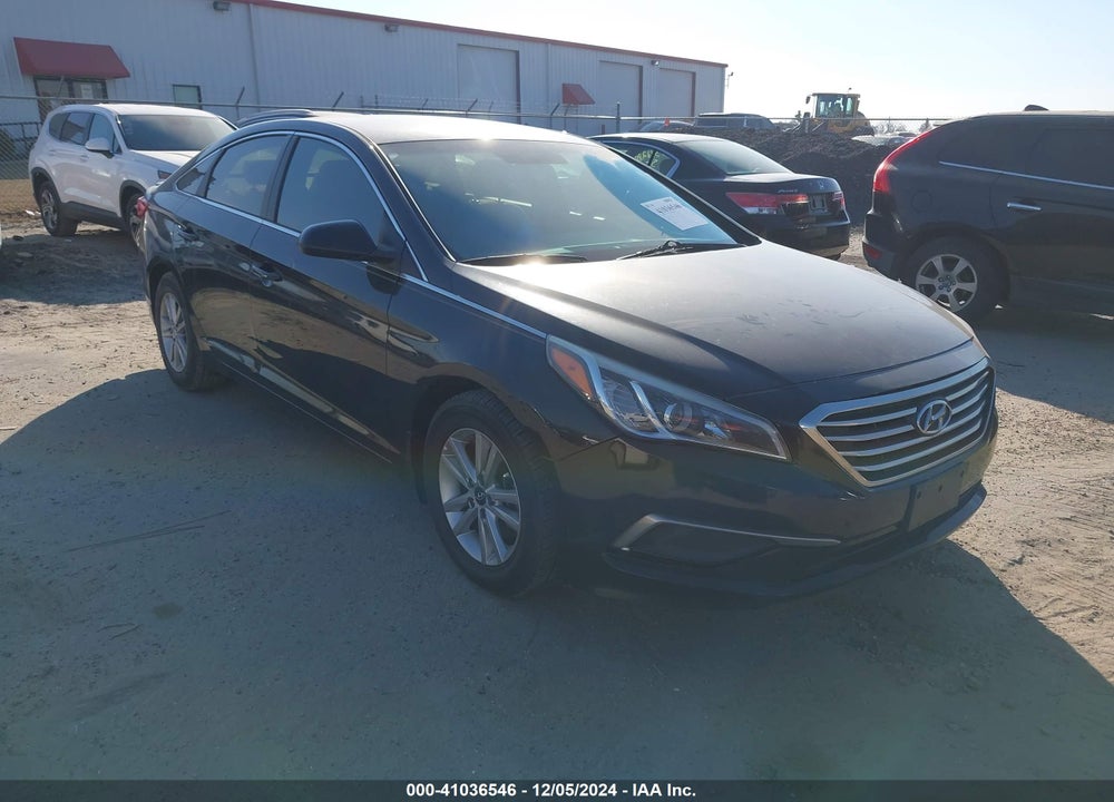 2016 HYUNDAI SONATA SE VIN: 5NPE24AFXGH427290