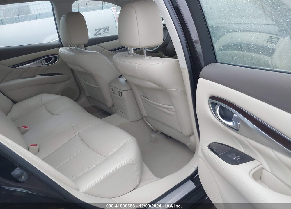 2012 INFINITI M37X VIN: JN1BY1AR0CM395009