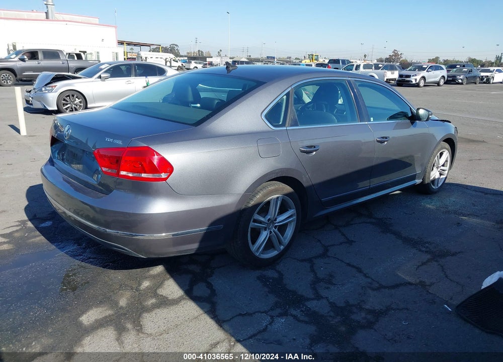 2014 VOLKSWAGEN PASSAT 2.0L TDI SEL PREMIUM VIN: 1VWCN7A34EC075013
