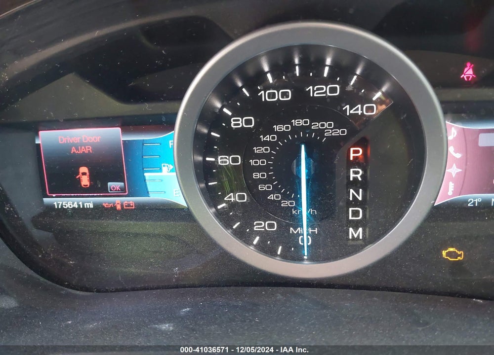 2011 FORD EXPLORER XLT VIN: 1FMHK8D83BGA15111