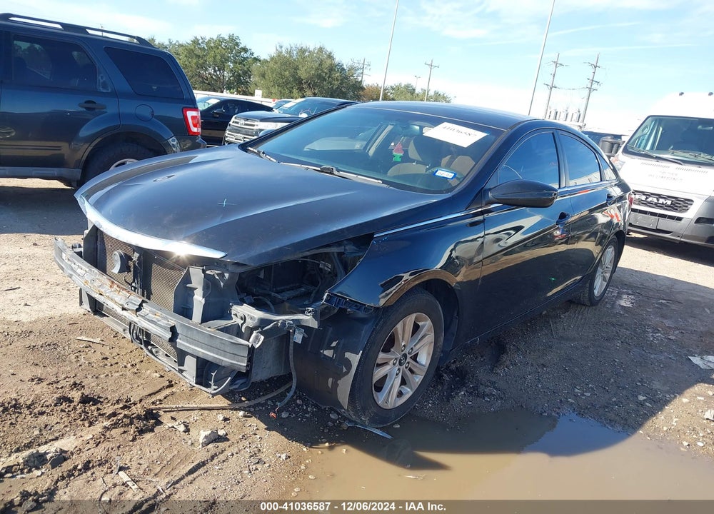 2013 HYUNDAI SONATA GLS VIN: 5NPEB4AC6DH680852