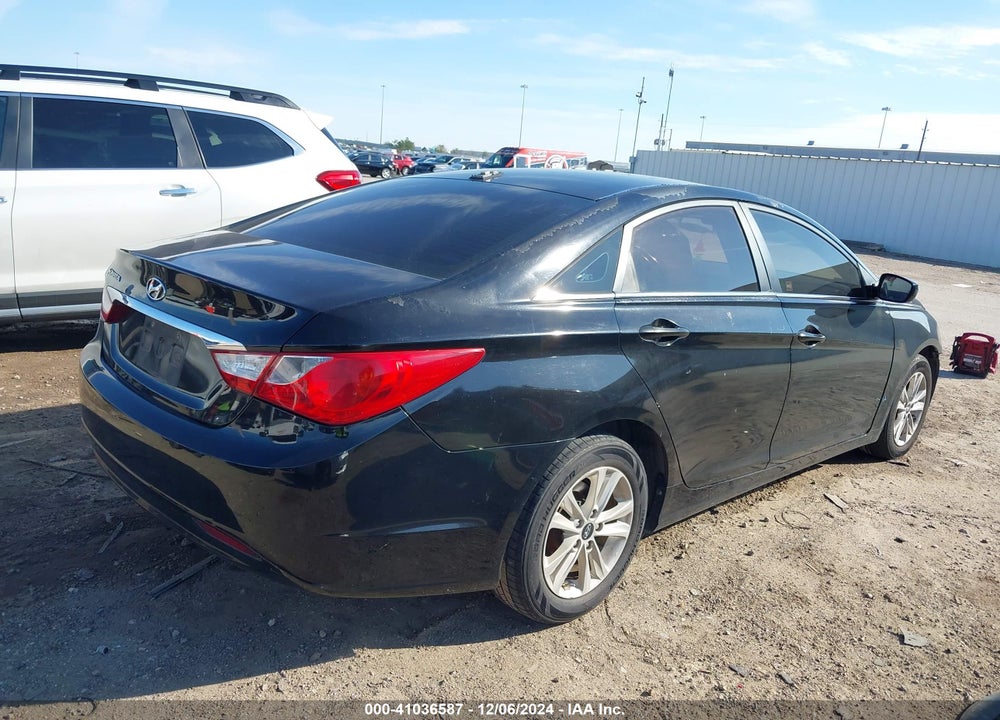 2013 HYUNDAI SONATA GLS VIN: 5NPEB4AC6DH680852
