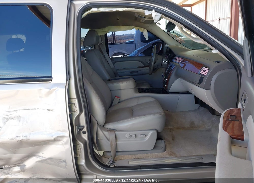 2007 CHEVROLET TAHOE LT VIN: 1GNFK13007R132453