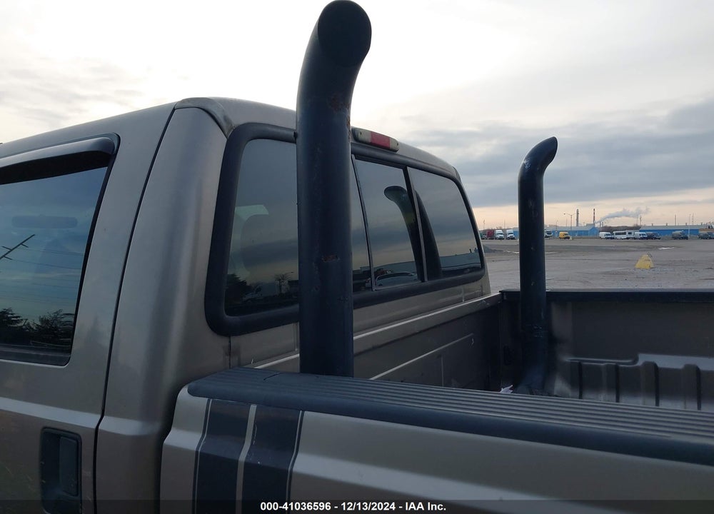 2004 FORD F-350 LARIAT/XL/XLT VIN: 1FTWW32P64EA07063