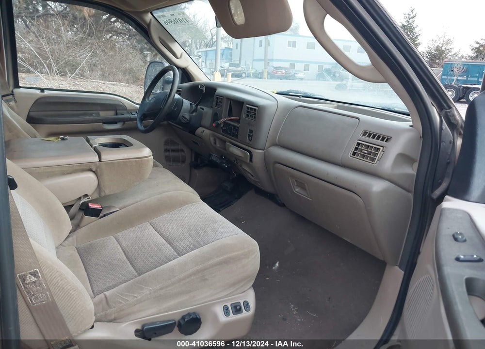 2004 FORD F-350 LARIAT/XL/XLT VIN: 1FTWW32P64EA07063