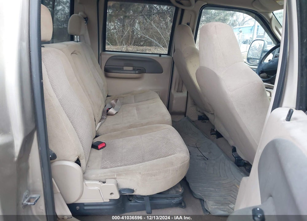 2004 FORD F-350 LARIAT/XL/XLT VIN: 1FTWW32P64EA07063
