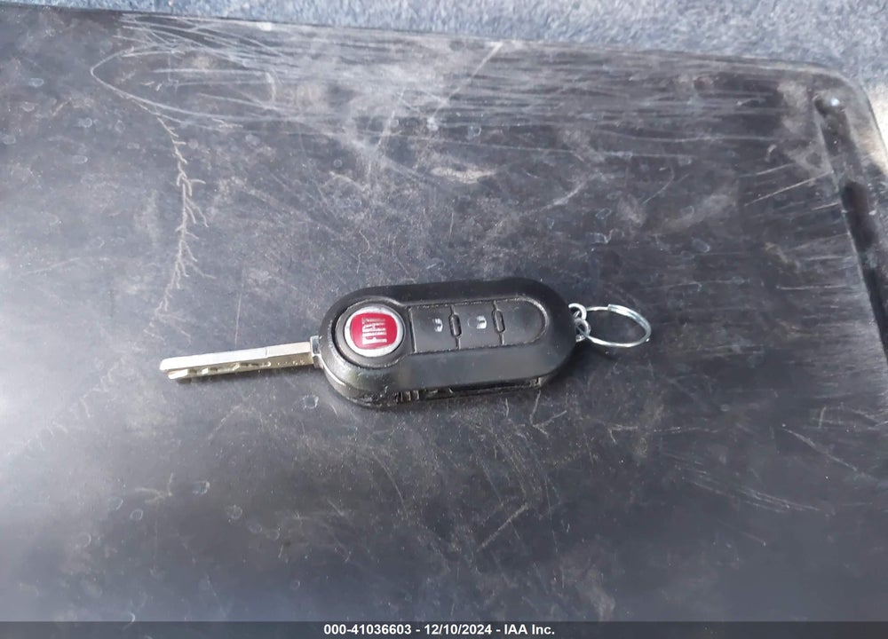 2013 FIAT 500 POP VIN: 3C3CFFAR1DT651937