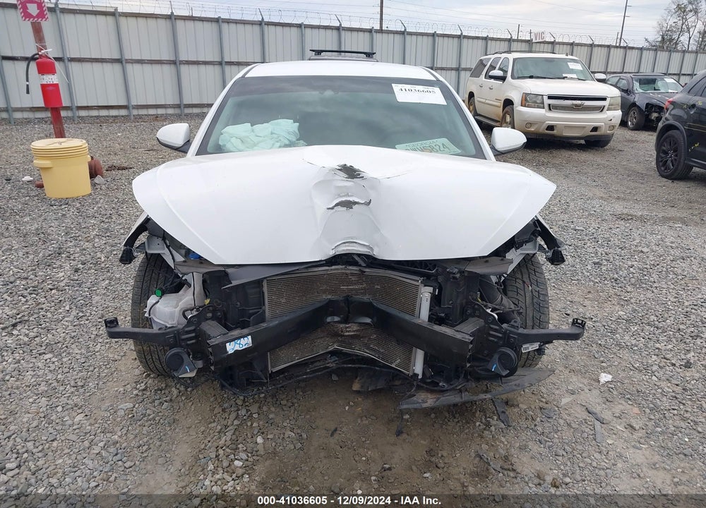 2020 HYUNDAI ELANTRA VIN: 5NPD74LF3LH588715