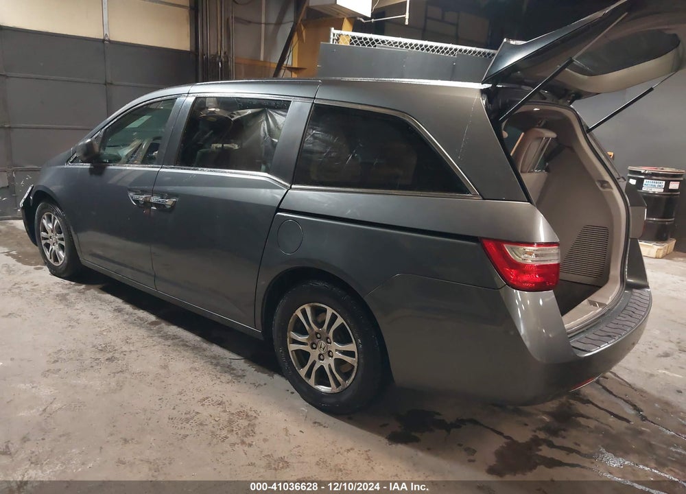 2013 HONDA ODYSSEY EX VIN: 5FNRL5H44DB042312