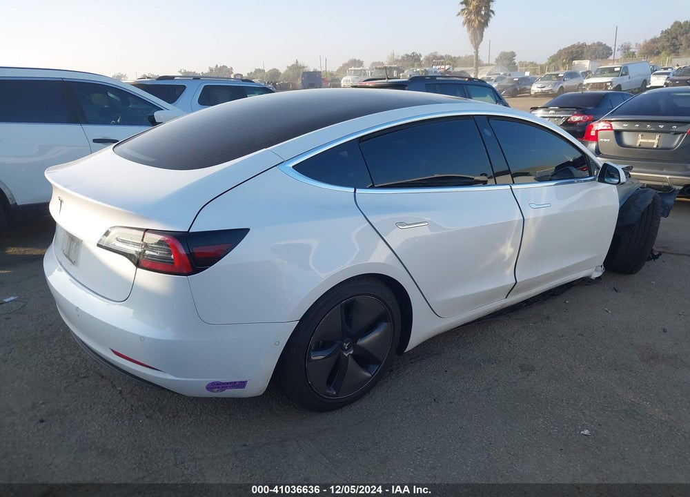 2018 TESLA MODEL 3 LONG RANGE/MID RANGE VIN: 5YJ3E1EA2JF076179