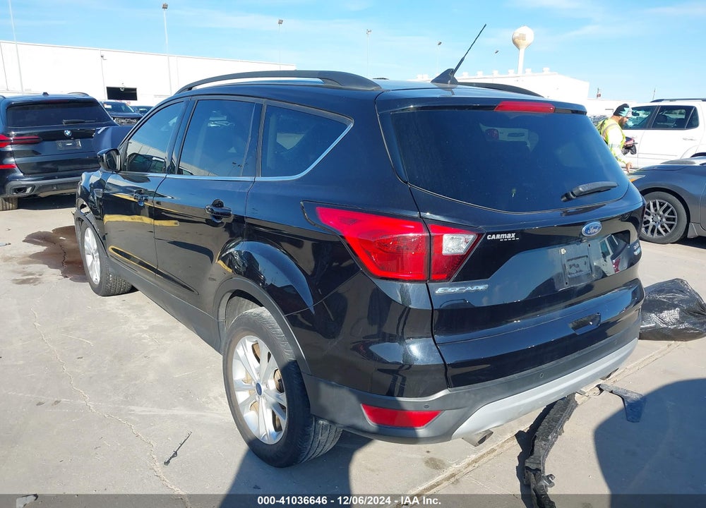 2019 FORD ESCAPE SEL VIN: 1FMCU9HD8KUA65652
