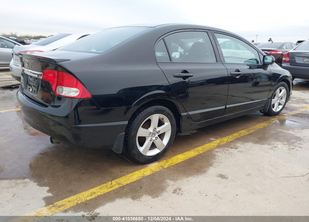2011 HONDA CIVIC VIN: 19XFA1F61BE037285