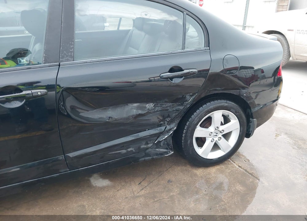 2011 HONDA CIVIC VIN: 19XFA1F61BE037285