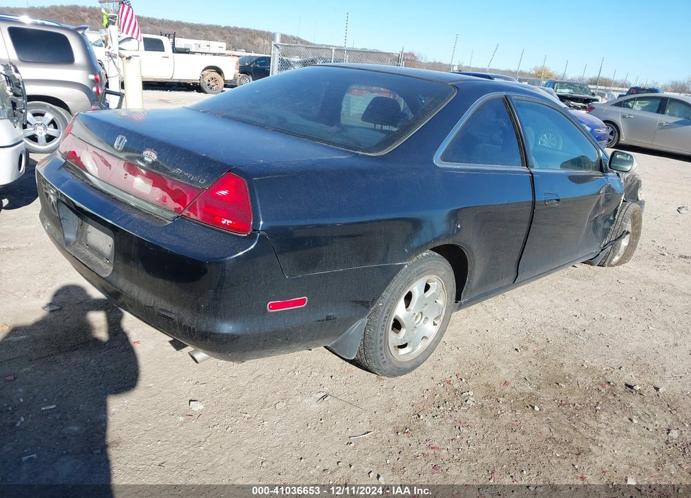 2000 HONDA ACCORD 2.3 EX VIN: 1HGCG3256YA005116