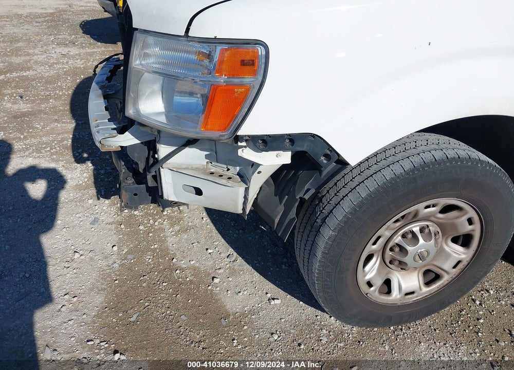 2015 NISSAN NV CARGO NV1500 SV V6 VIN: 1N6BF0KM0FN807912