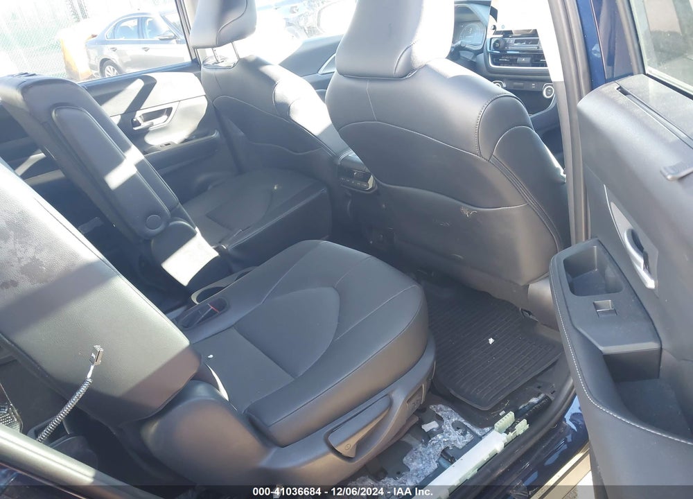 2024 TOYOTA GRAND HIGHLANDER HYBRID XLE VIN: 5TDACAB56RS008673