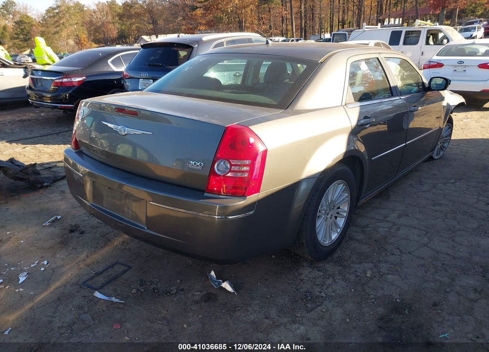 2008 CHRYSLER 300 TOURING VIN: 2C3KA53G98H255219