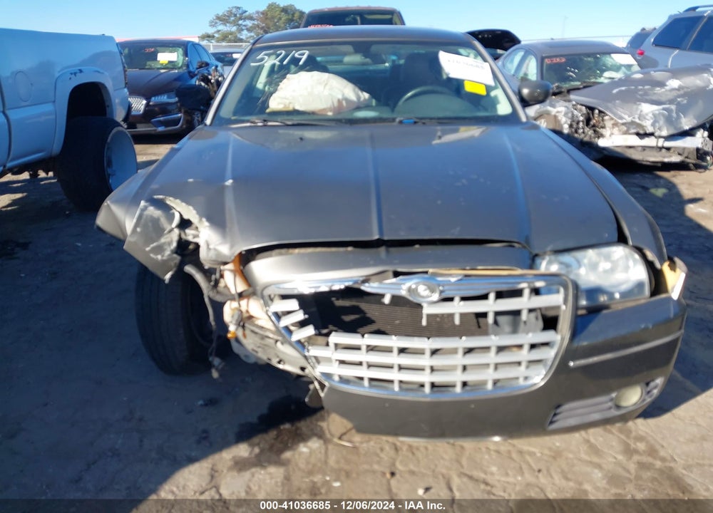 2008 CHRYSLER 300 TOURING VIN: 2C3KA53G98H255219