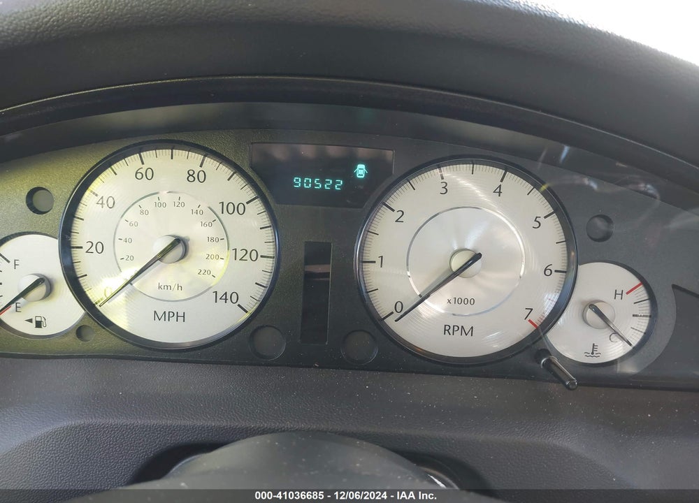 2008 CHRYSLER 300 TOURING VIN: 2C3KA53G98H255219