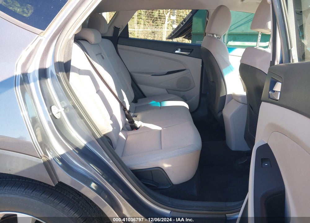 2019 HYUNDAI TUCSON SE VIN: KM8J2CA45KU926290