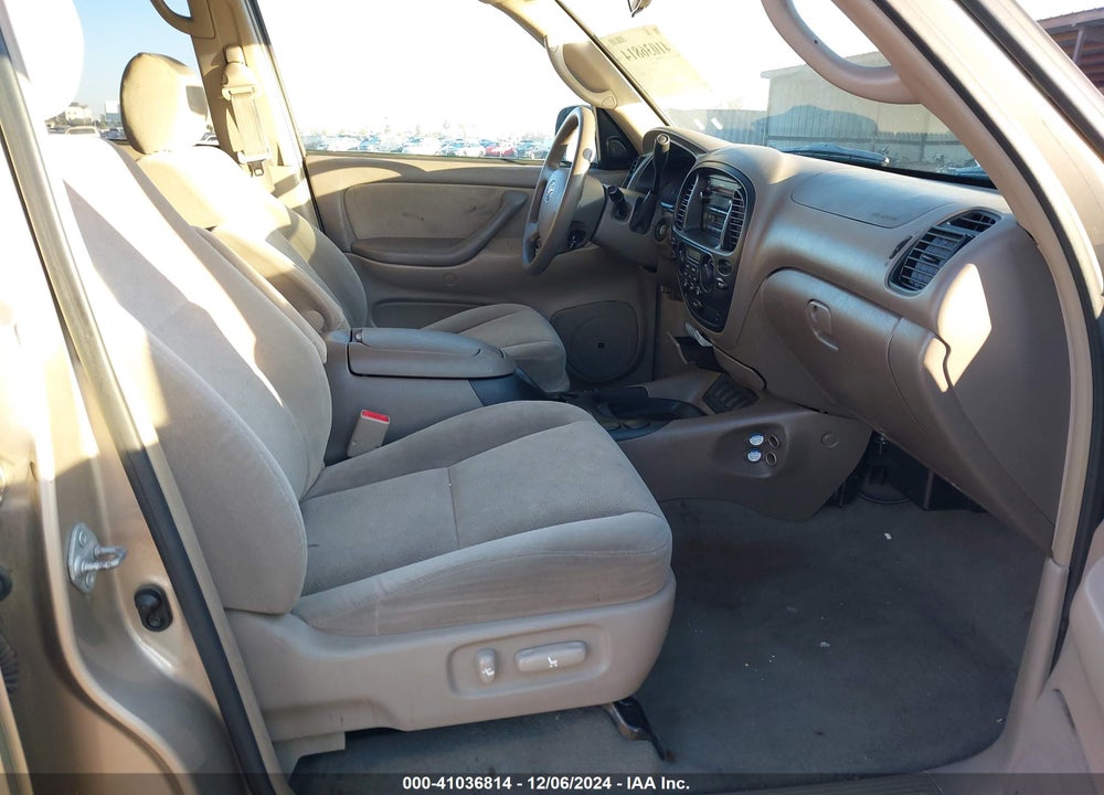 2005 TOYOTA SEQUOIA SR5 V8 VIN: 5TDZT34A45S248601