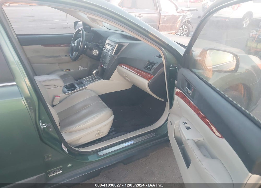 2010 SUBARU OUTBACK 2.5I LIMITED VIN: 4S4BRBKC2A3322393