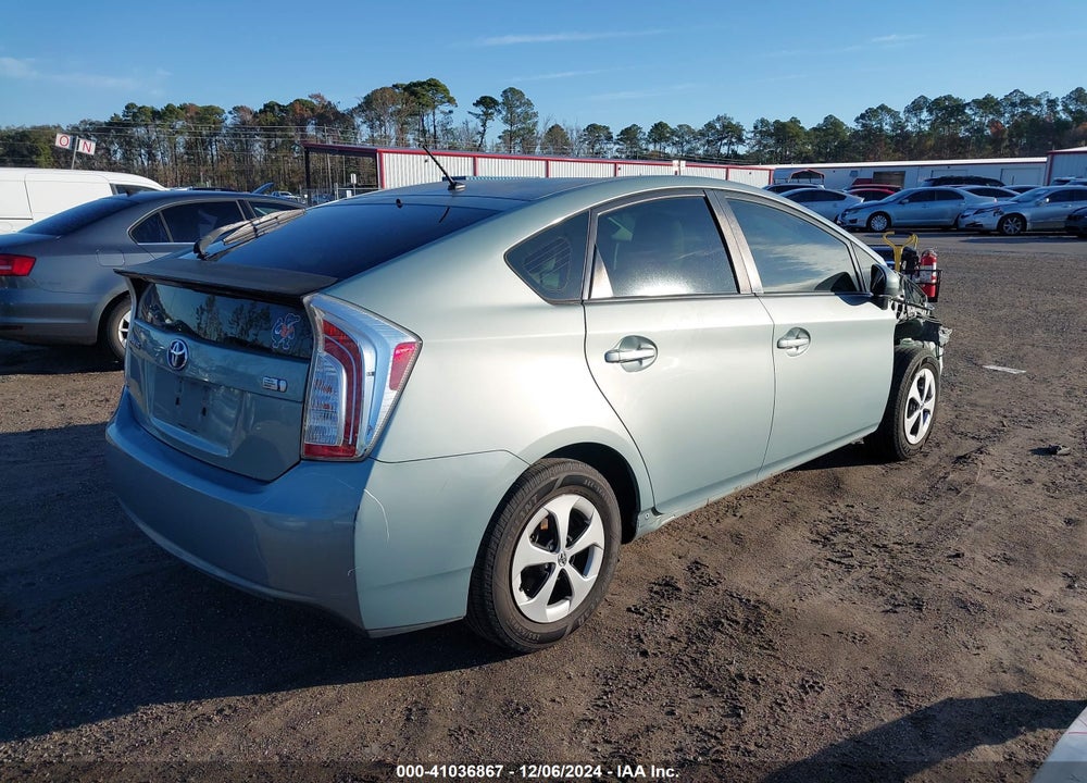 2014 TOYOTA PRIUS TWO VIN: JTDKN3DUXE1824937
