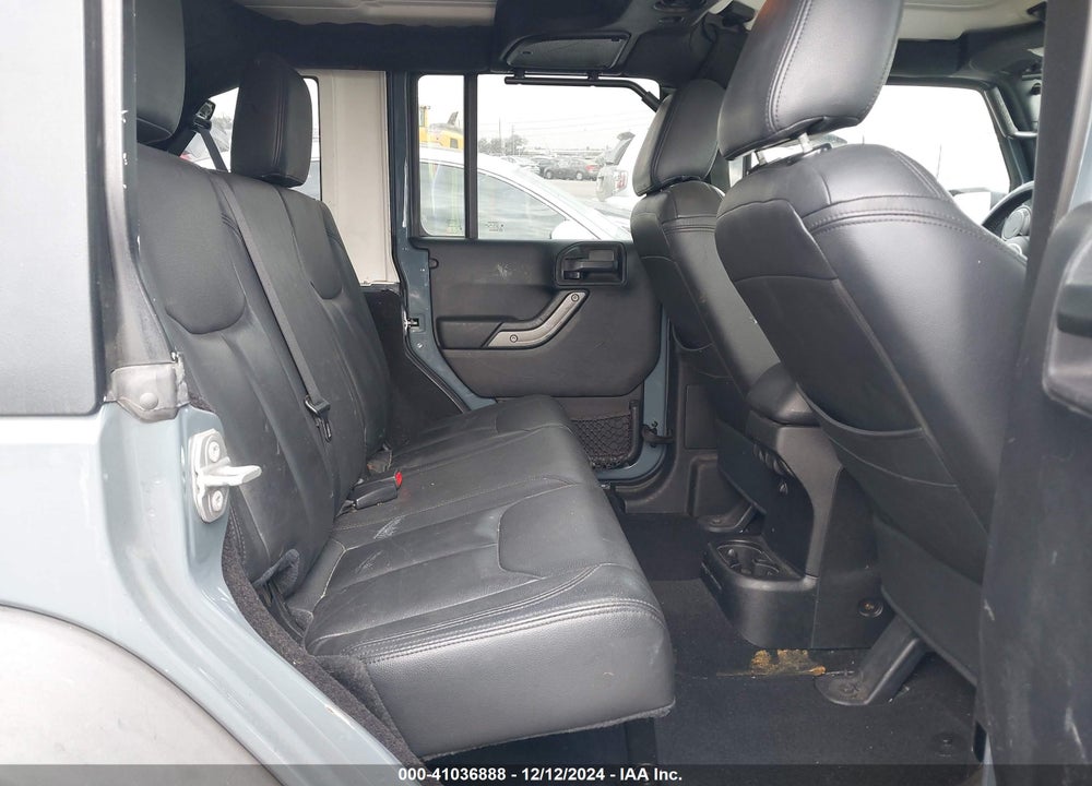 2015 JEEP WRANGLER UNLIMITED SPORT VIN: 1C4BJWDG2FL774130