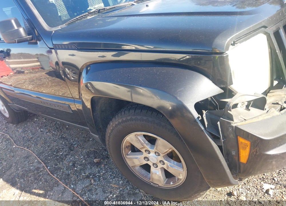 2009 JEEP LIBERTY VIN: 1J8GN28K19W530059