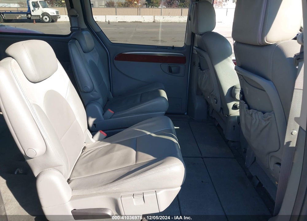 2006 CHRYSLER TOWN & COUNTRY LIMITED VIN: 2A8GP64L56R663430