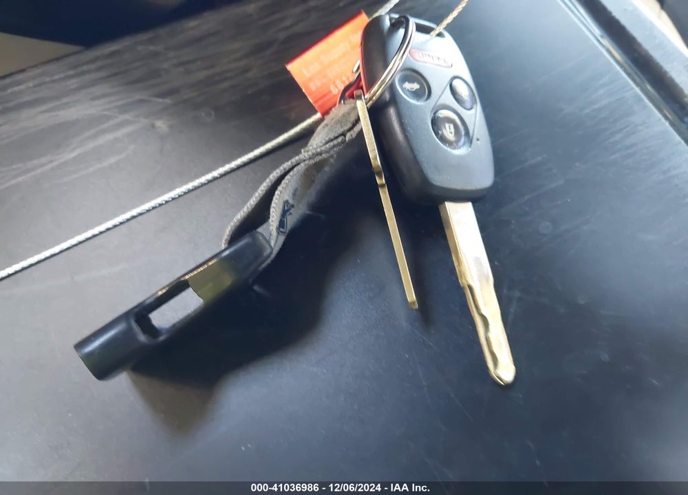 2010 HONDA ACCORD 2.4 LX-P VIN: 1HGCP2F43AA061581