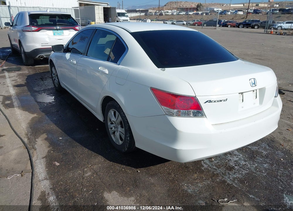 2010 HONDA ACCORD 2.4 LX-P VIN: 1HGCP2F43AA061581