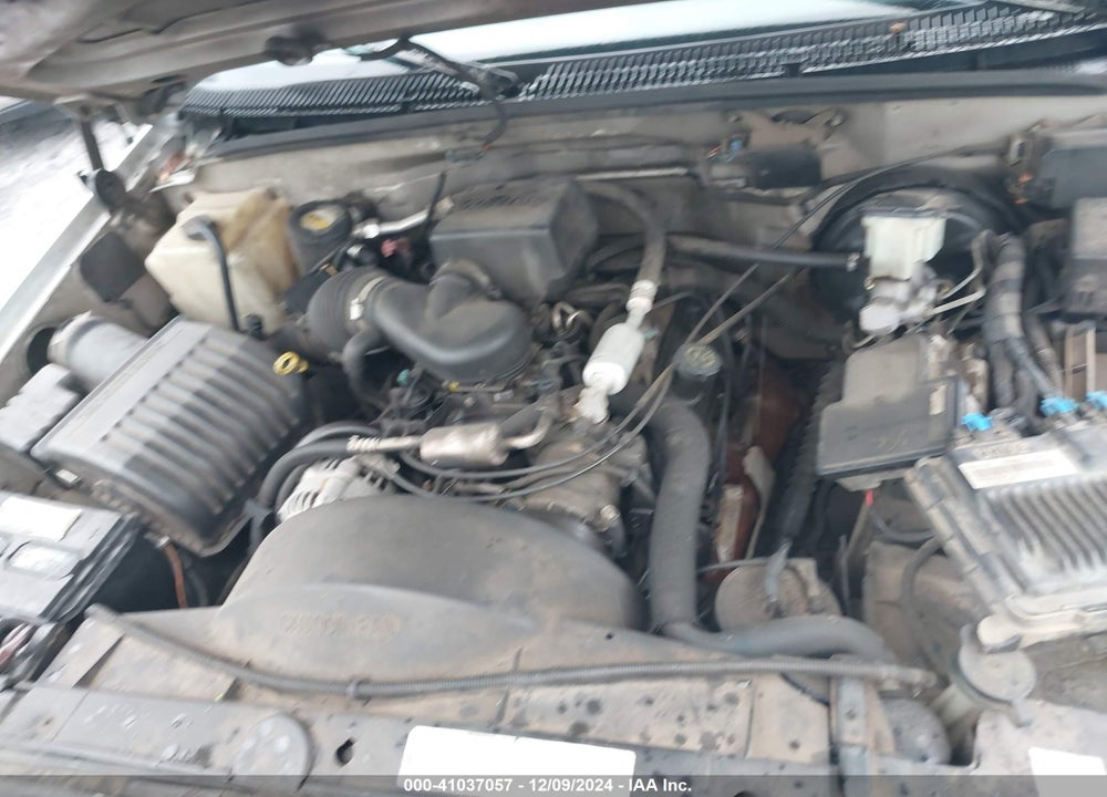 1997 CHEVROLET K1500 SPORTSIDE VIN: 1GCEK14R5VZ224737