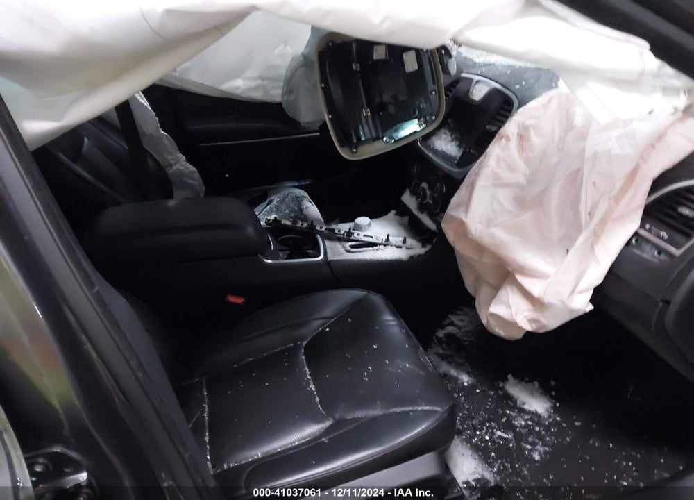 2020 CHRYSLER 300 VIN: 2C3CCAKG2LH120973