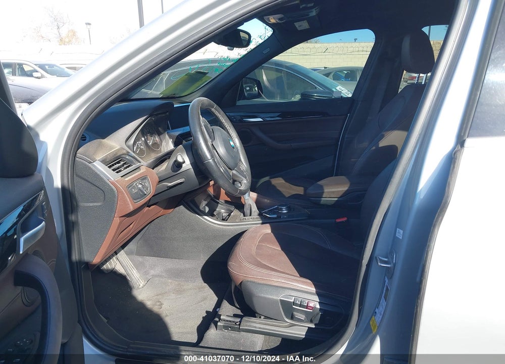 2017 BMW X1 SDRIVE28I VIN: WBXHU7C33H5H37512
