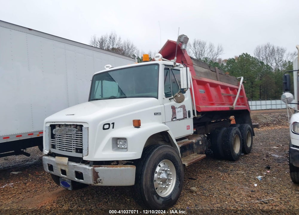 2004 FREIGHTLINER FL80 FL80 VIN: 1FVHBXDC24DN04028