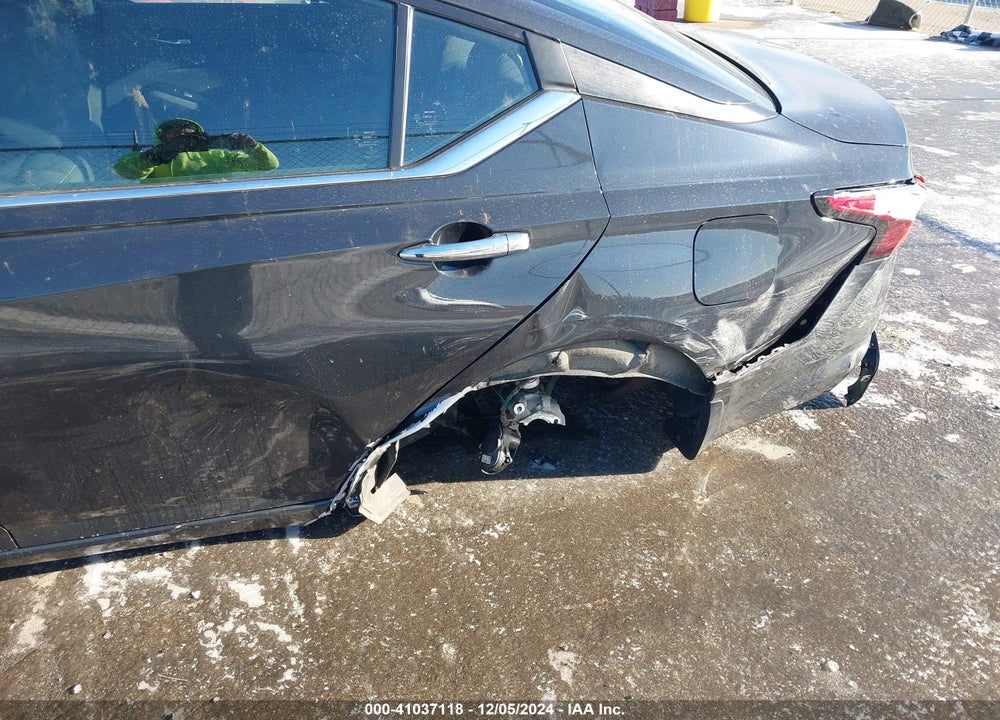 2021 NISSAN ALTIMA VIN: 1N4BL4DW0MN316888