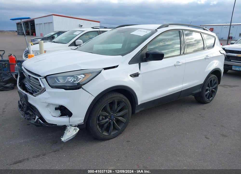 2017 FORD ESCAPE VIN: 1FMCU9GD8HUB90418
