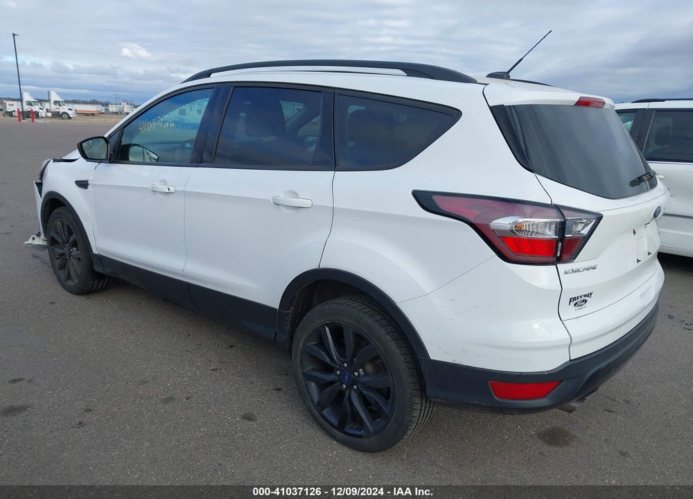 2017 FORD ESCAPE VIN: 1FMCU9GD8HUB90418