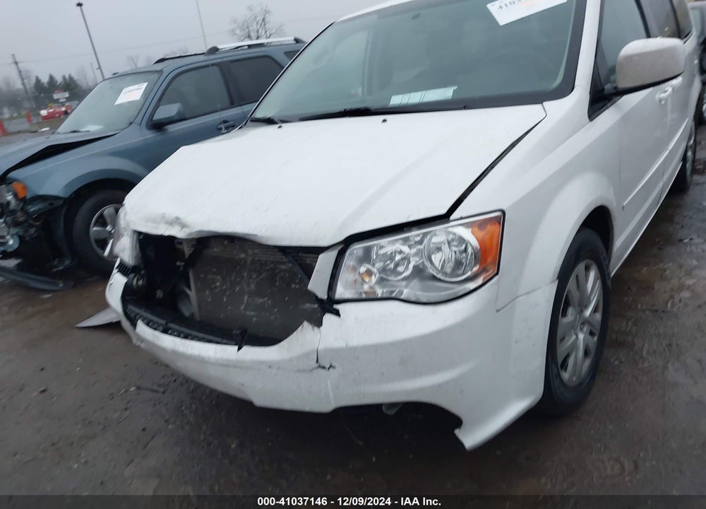 2016 DODGE GRAND CARAVAN VIN: 2C4RDGCG1GR375554