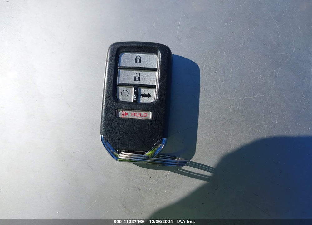 2017 HONDA CIVIC VIN: 2HGFC2F71HH512568