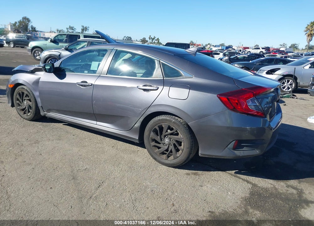2017 HONDA CIVIC VIN: 2HGFC2F71HH512568