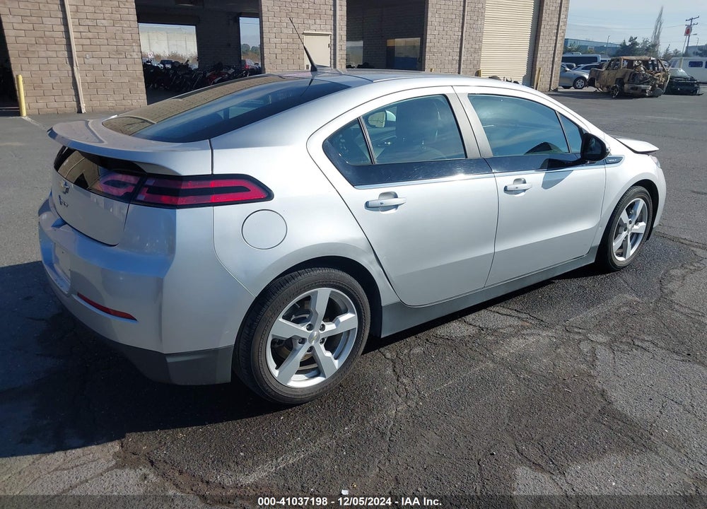 2014 CHEVROLET VOLT VIN: 1G1RE6E42EU172806