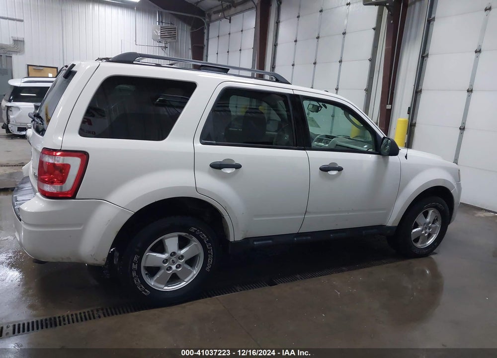 2010 FORD ESCAPE XLT VIN: 1FMCU9D77AKC49040