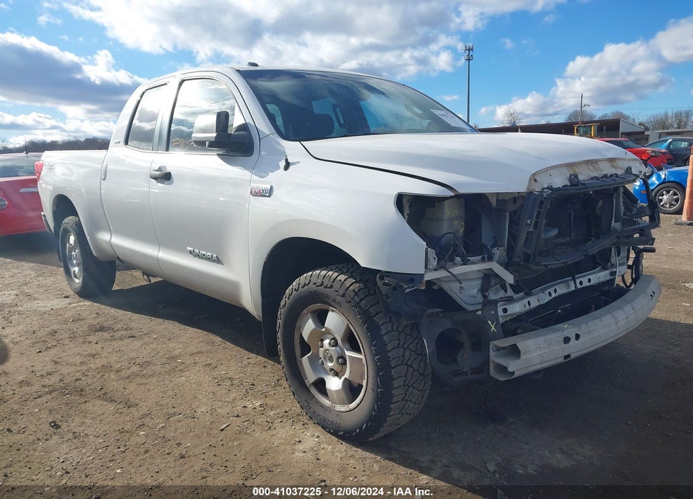 2013 TOYOTA TUNDRA GRADE 5.7L V8 VIN: 5TFUW5F18DX312187
