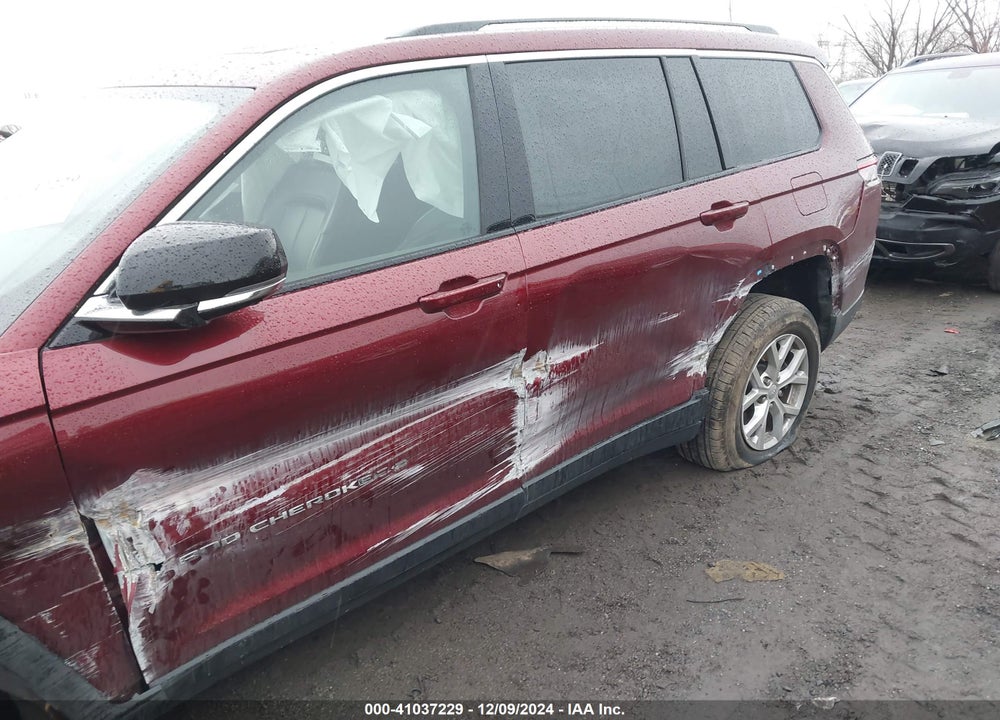 2023 JEEP GRAND CHEROKEE VIN: 1C4RJKBG9P8888818