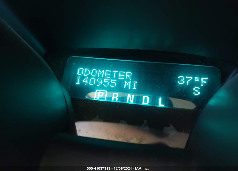 2010 CHEVROLET TRAVERSE LT VIN: 1GNLVGEDXAS139567